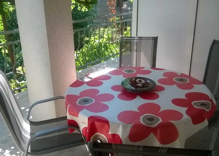 With Parking Space Pakostane, Biograd - 14054